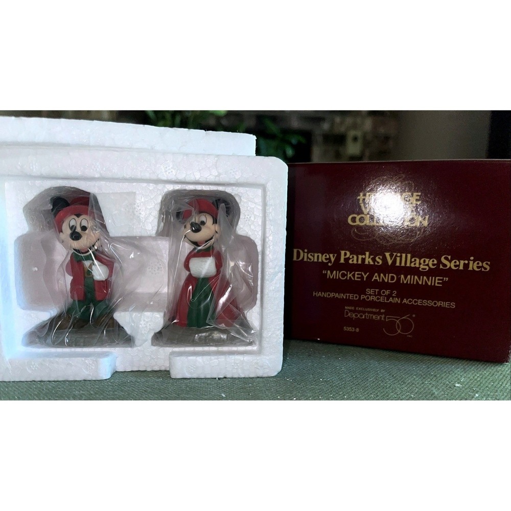 Department 56 Disney Parks Village Series Mickey and Minnie 5353-8~New